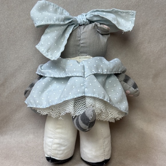 Vintage 1988 Applause 6.25" Dolly Cat by Dustyn Shear Woodland Hills Collectible - Picture 4 of 11